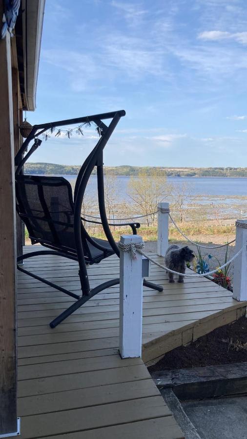 Suite 2 Fleche Du Fjord Vue Saguenay Mont Valin Saint-Fulgence Exterior photo